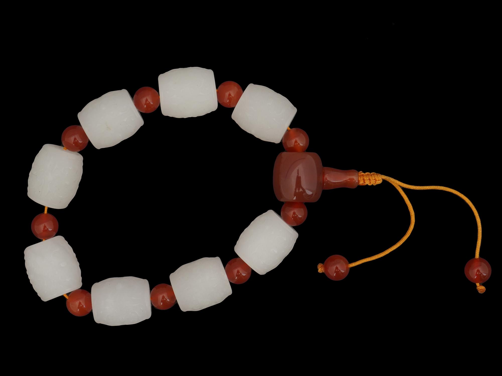 CHINESE HETIAN JADE AND CARNELIAN CARVED BRACELET PIC-1